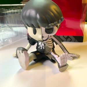 Murda Beatz x Kidrobot 8” Grayscale Vinyl Toy LE